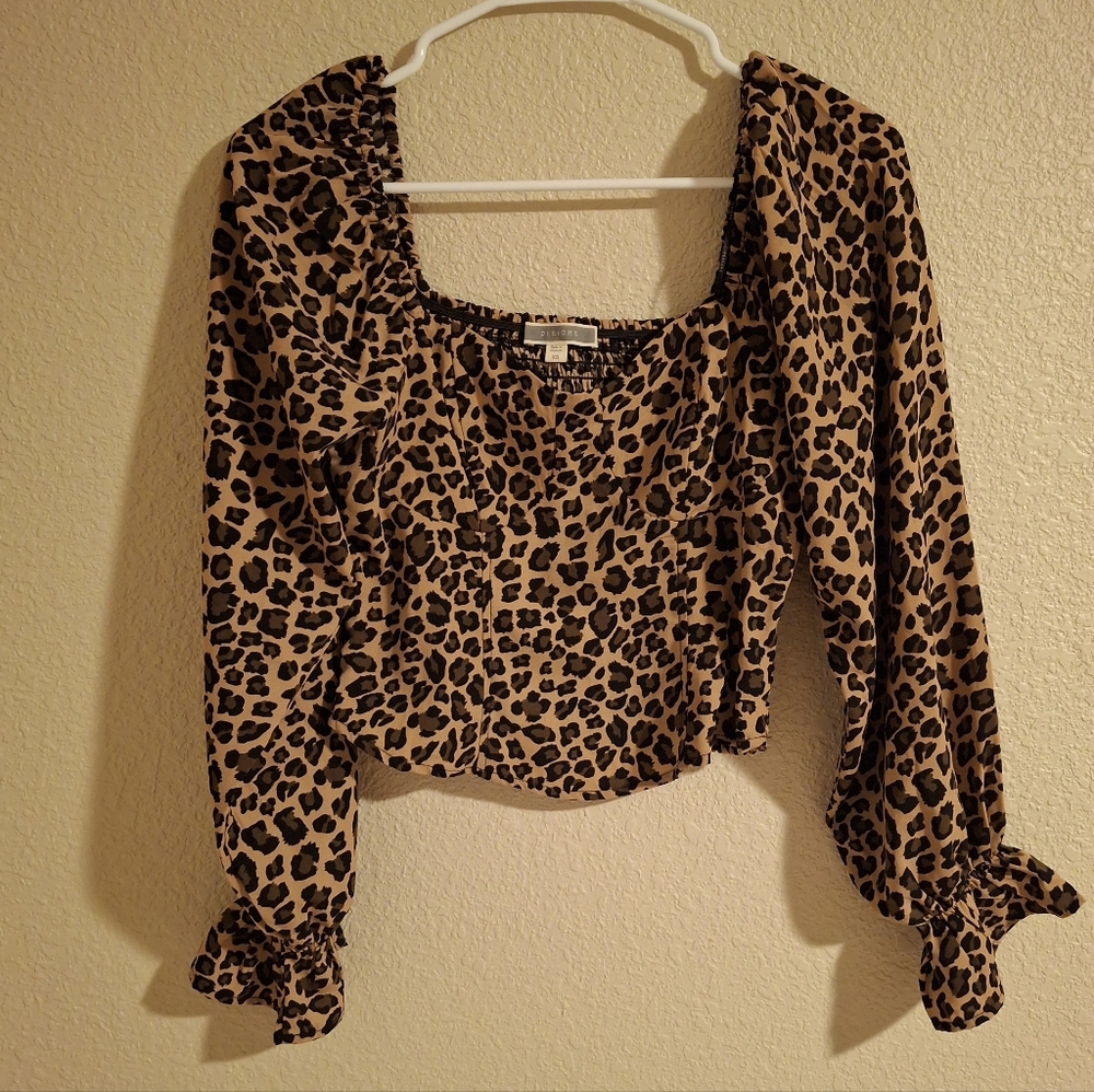 Pleione Tan and Black Leopard Square-Neck Crop Top Xs Sexy